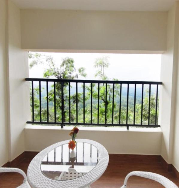 Coorg Cliffs Resorts Ammatti Екстериор снимка