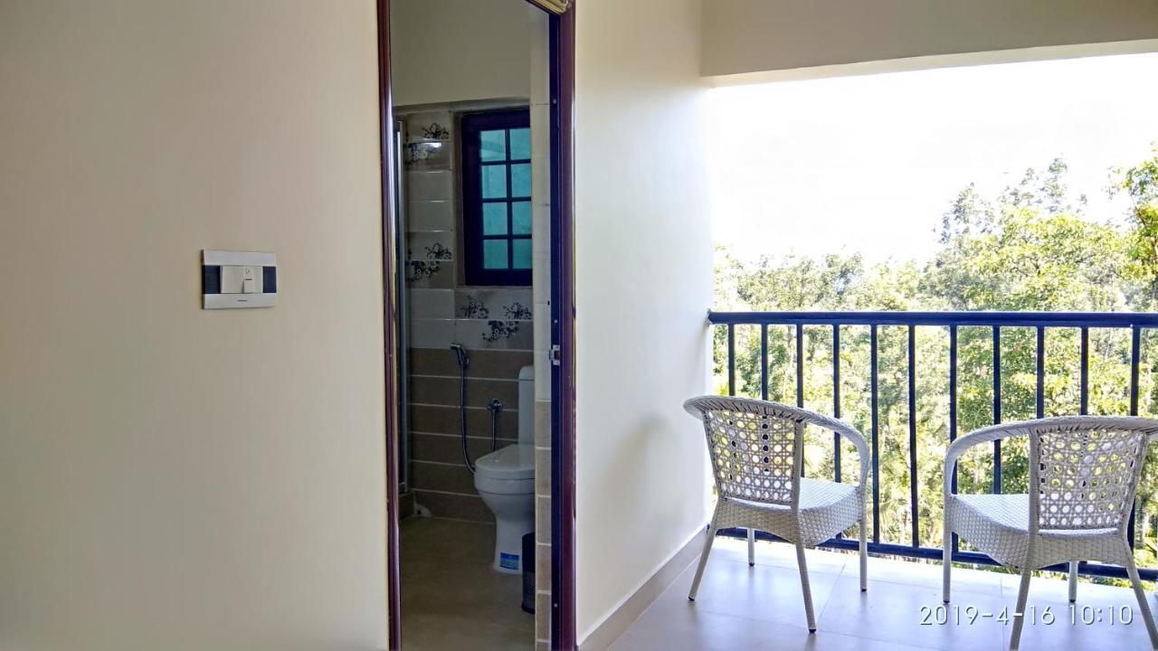 Coorg Cliffs Resorts Ammatti Екстериор снимка